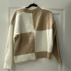 Vigoss Color Block Crop Pullover Sweater In Ivory